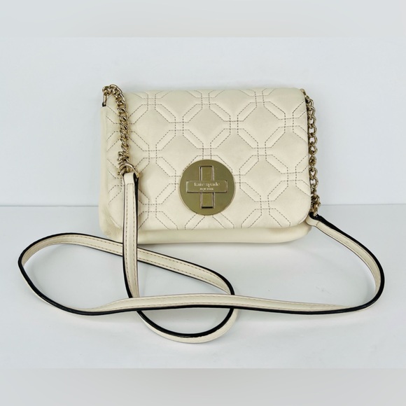Kate Spade New York Astor Quilted White Leather Chain Crossbody Logo Bag - Picture 2 of 14